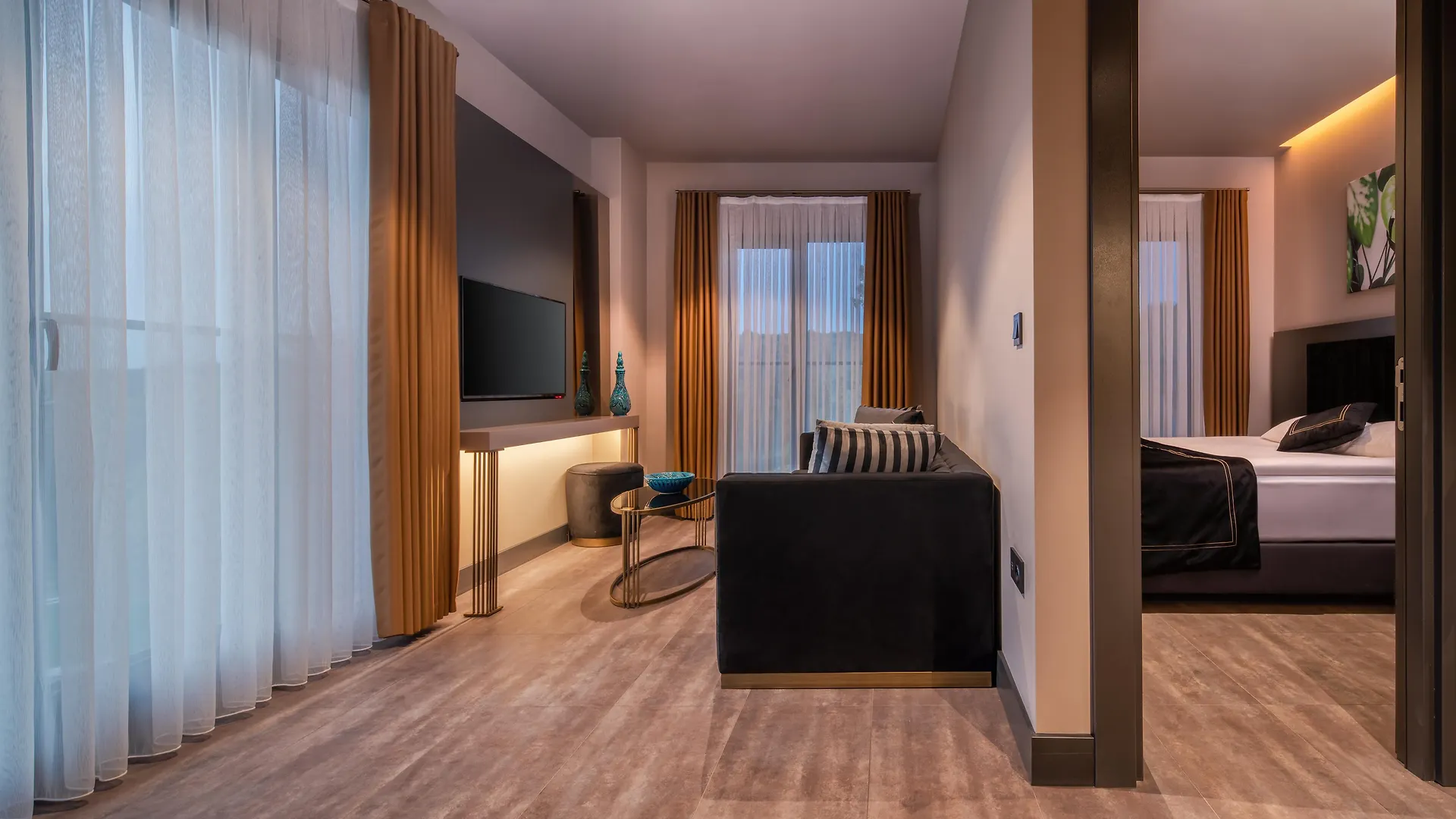 *****  Menalo Hotel Premium Istanbul Airport تركيا