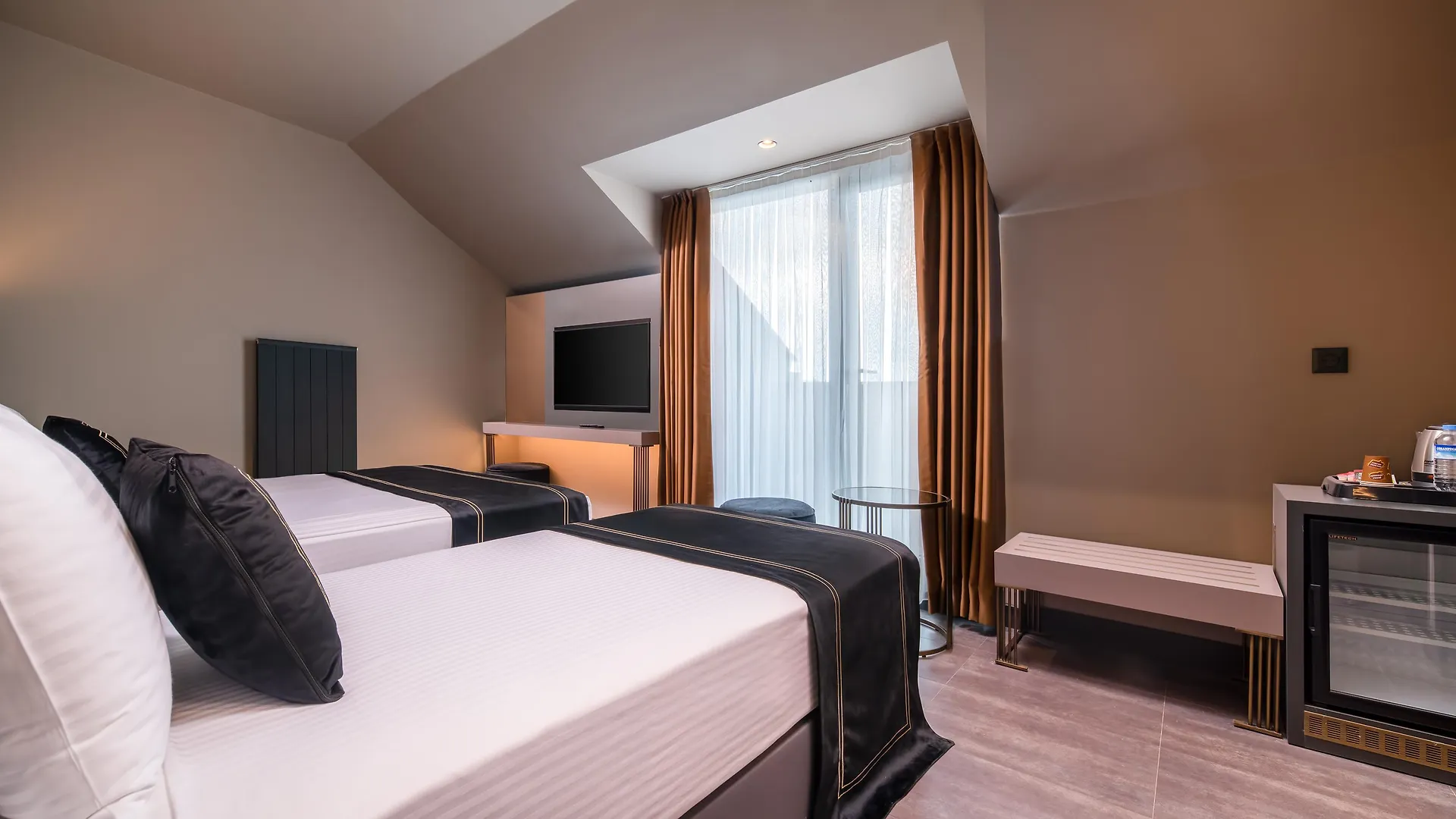 *****  Menalo Hotel Premium Istanbul Airport Turkije