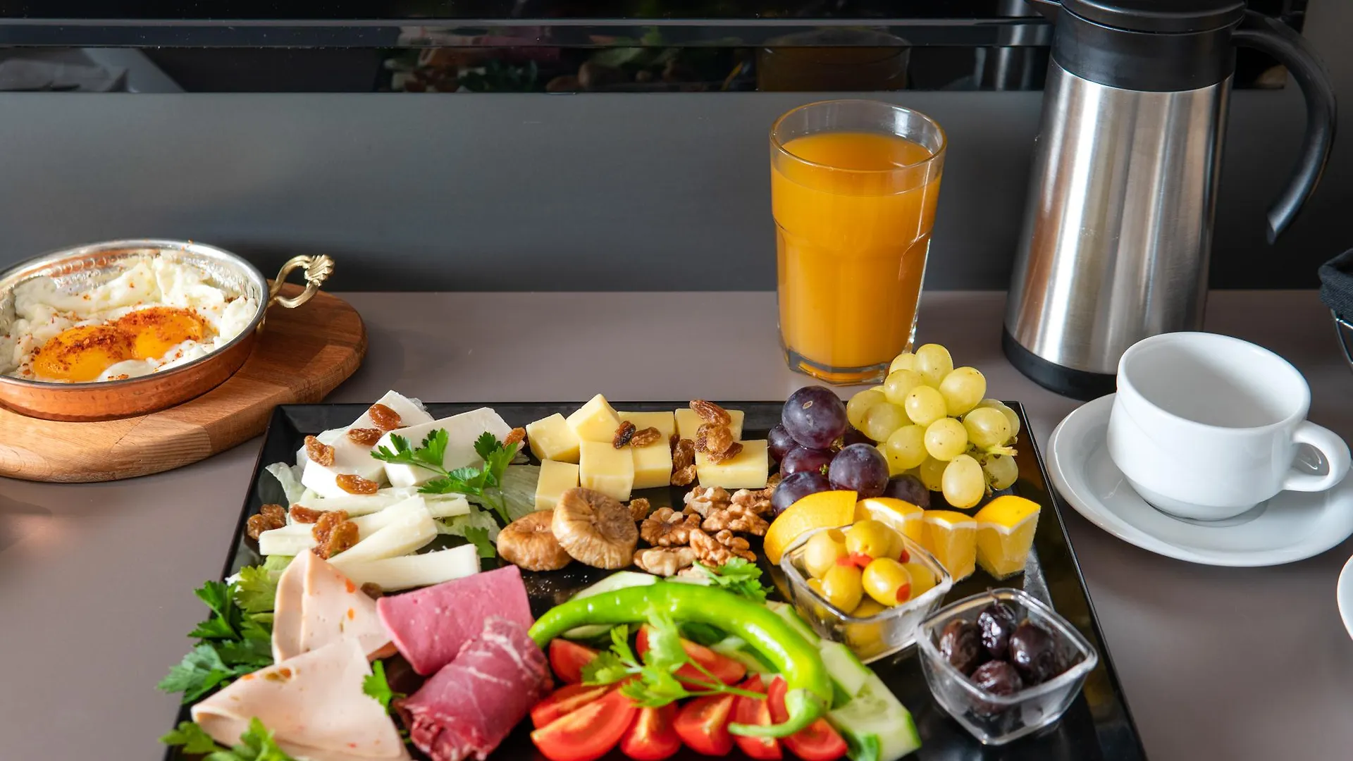 Menalo Hotel Premium Istanbul Airport 5*,